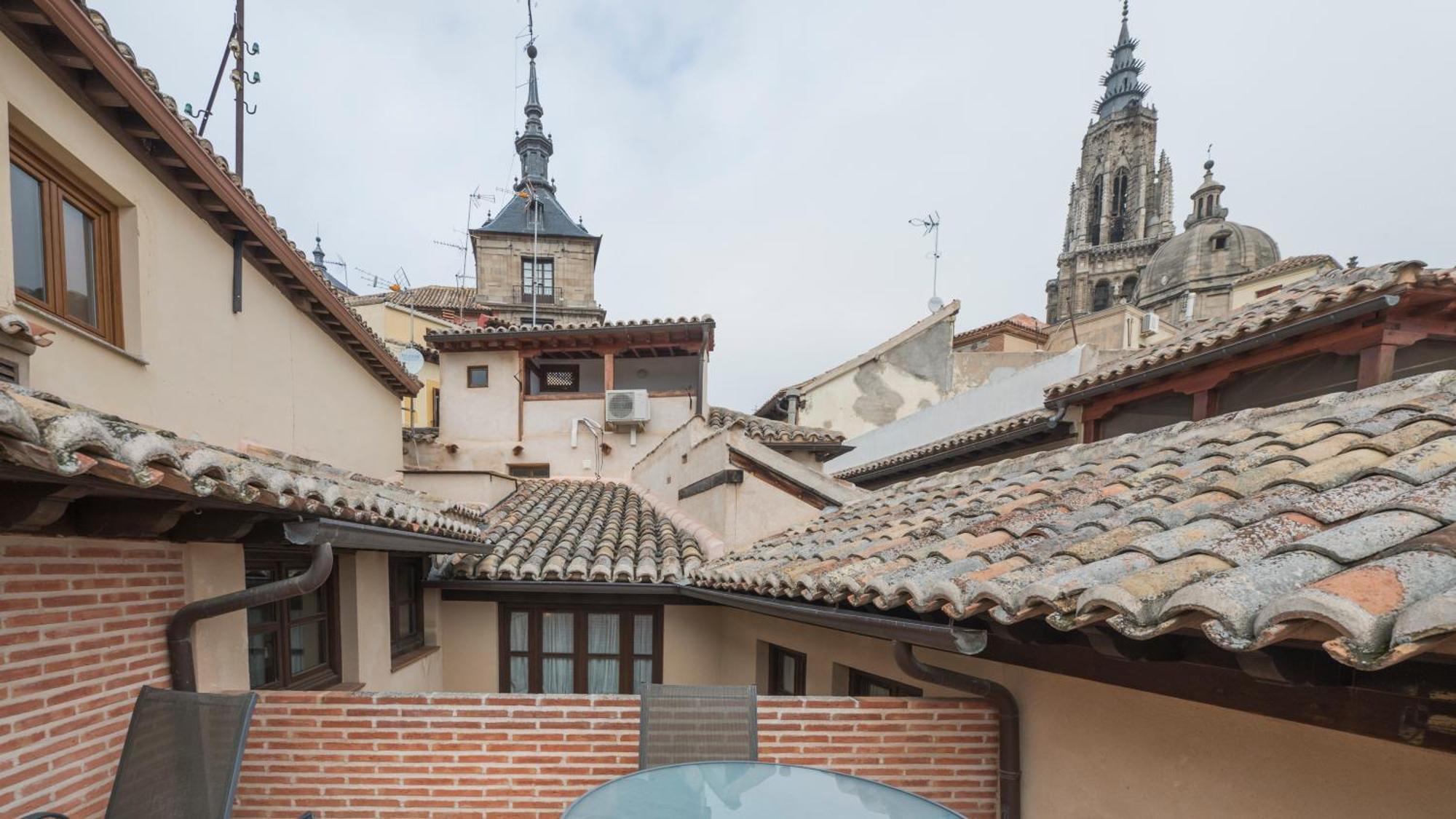 Apartamentos Las Teresitas Junto A La Catedral توليدو المظهر الخارجي الصورة
