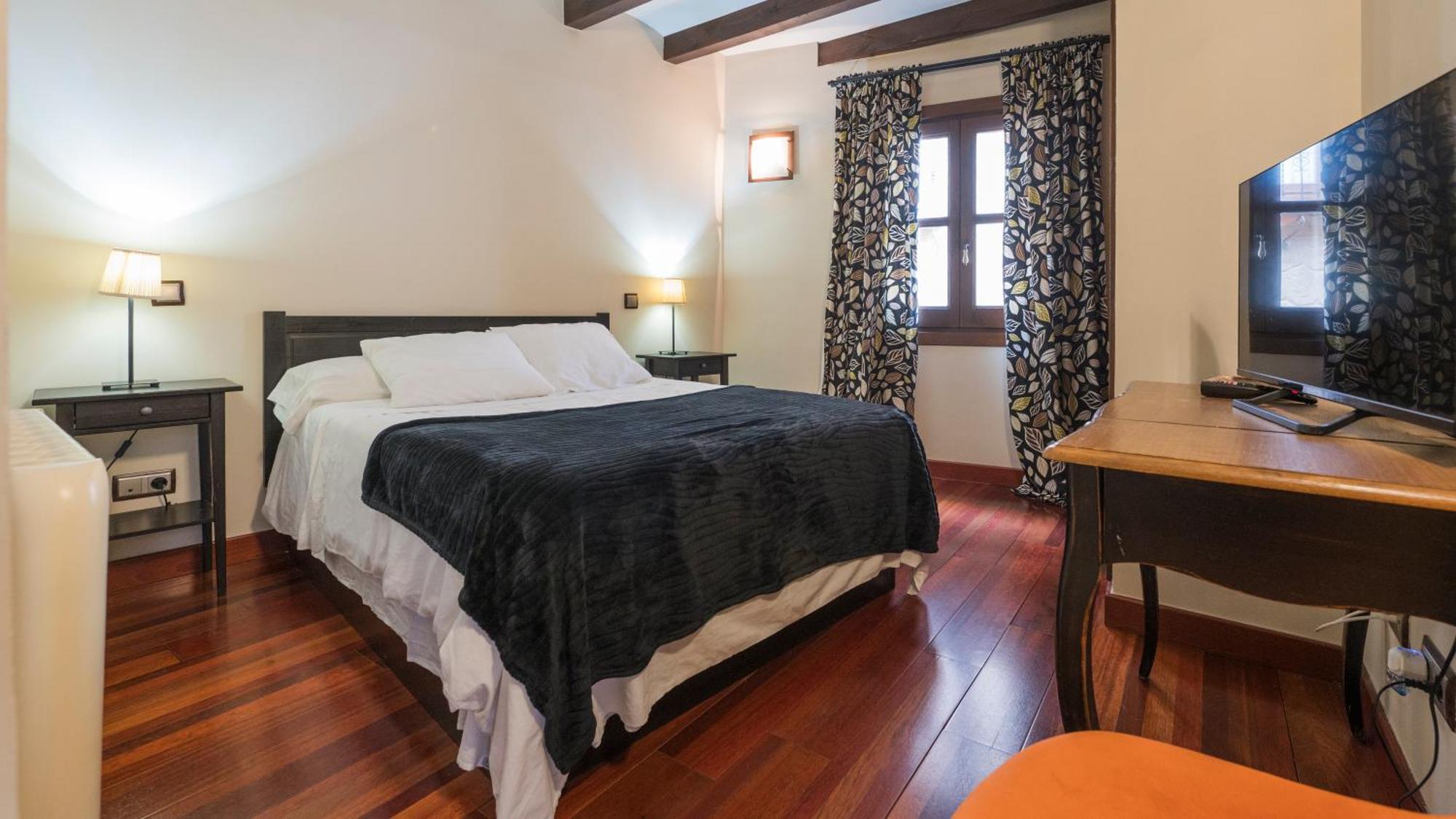 Apartamentos Las Teresitas Junto A La Catedral توليدو المظهر الخارجي الصورة