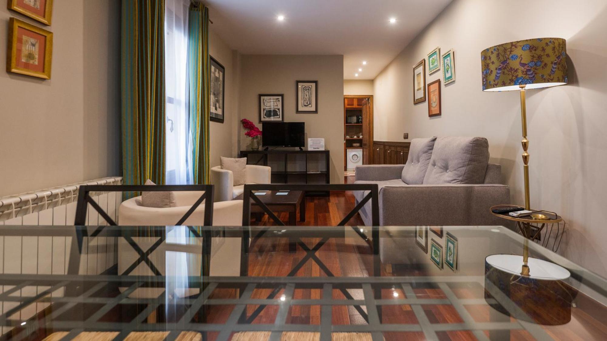 Apartamentos Las Teresitas Junto A La Catedral توليدو الغرفة الصورة